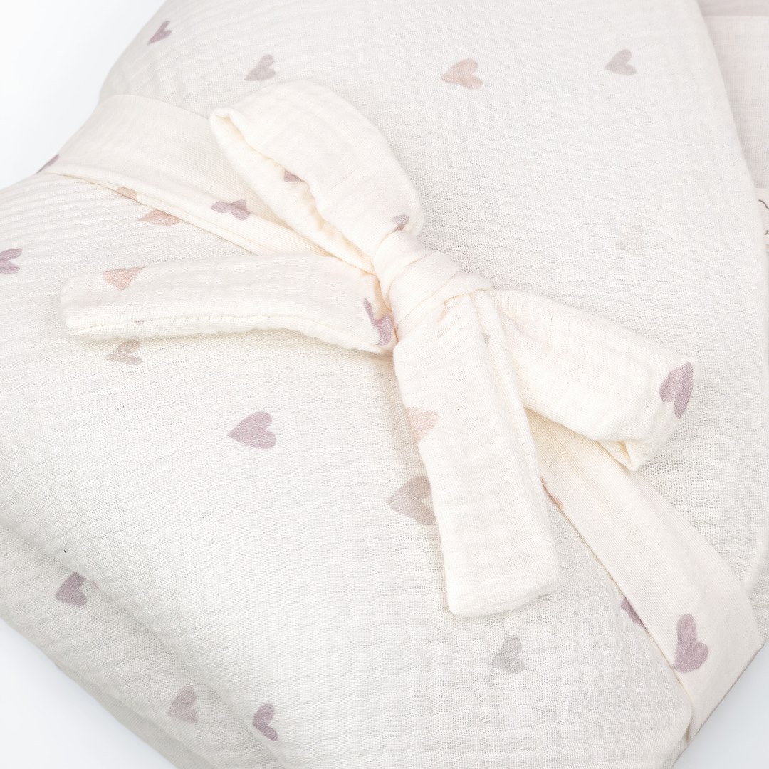 Rożek niemowlęcy CMP1 Mini Hearts muślinowy - obrazek 4