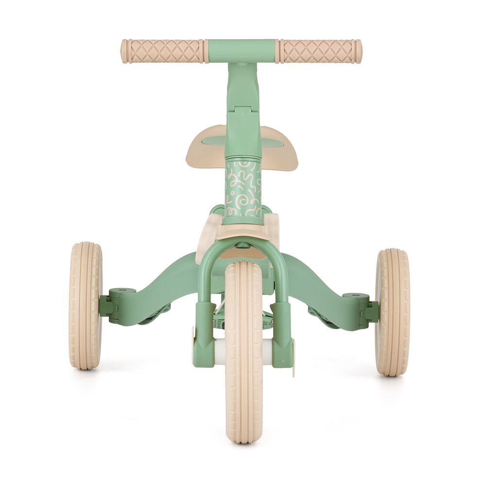 Rowerek Petite&Mars Turbo Green Twist widziany z przodu
