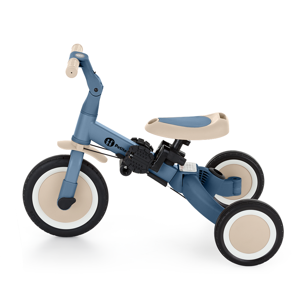 Rowerek Petite&Mars Turbo Plus Ocean Blue w trybie jeździka